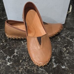 Spring Step Brown Leather Flats